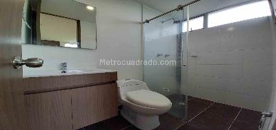 Apartamento de 3 alcobas en venta en Castilla, Manizales, 79 m² · foto 7 de 19