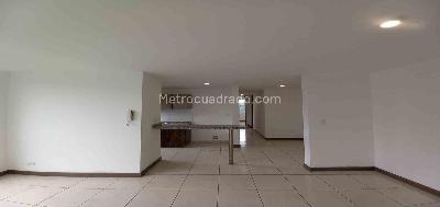 Apartamento de 3 alcobas en venta en Castilla, Manizales, 79 m² · foto 10 de 19