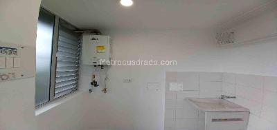 Apartamento de 3 alcobas en venta en Castilla, Manizales, 79 m² · foto 14 de 19