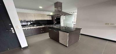 Apartamento en venta en Comuna Universidad / Barrio Pinares, Pereira · foto 7 de 19