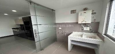 Apartamento en venta en Comuna Universidad / Barrio Pinares, Pereira · foto 10 de 19
