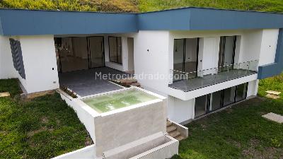 Casa de 3 alcobas en venta en Cerritos, Pereira, 415 m² · foto 7 de 20