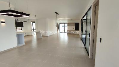 Casa de 3 alcobas en venta en Cerritos, Pereira, 415 m² · foto 17 de 20