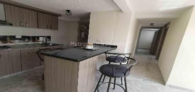 Apartamento de 3 alcobas en venta en Cámbulos, Manizales, 50 m² · foto 3 de 14