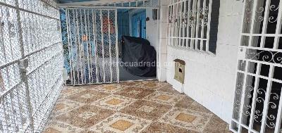 Casa de 3 alcobas en venta en El Prado, Armenia, 140 m² · foto 6 de 19