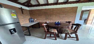 Casa de 4 alcobas en venta en Tres Puertas, Pereira, 350 m² · foto 8 de 20