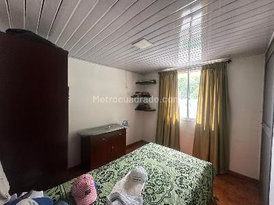 Casa de 3 alcobas en venta en San Joaquin, Manizales, 110 m² · foto 6 de 17