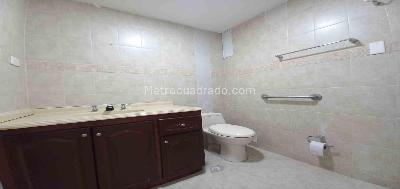 Apartamento en venta en Centro, Pereira · foto 8 de 20