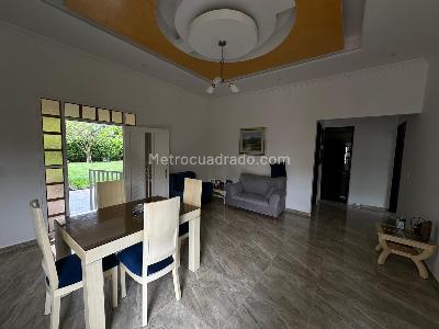Casa de 5 alcobas en venta en Km 5 Via Tebaida, Armenia, 400 m² · foto 11 de 20