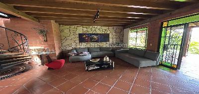 Casa en venta en Cerritos / Sector El Tigre, Pereira · foto 3 de 20