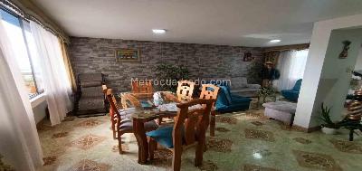 Apartamento de 4 alcobas en venta en Delicias, Manizales, 114 m² · foto 9 de 13