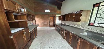 Casa en venta en Cerritos / Sector El Tigre, Pereira · foto 6 de 20