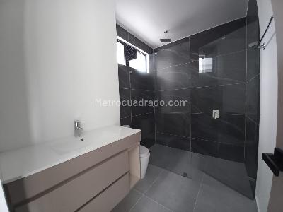 Apartamento en venta en Pinares, Pereira · foto 18 de 20