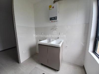 Apartamento en venta en Pinares, Pereira · foto 7 de 20