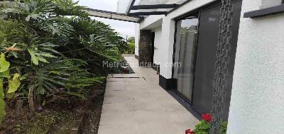 Casa de 4 alcobas en venta en Autopista Del Cafe, Armenia, 313 m² · foto 3 de 20