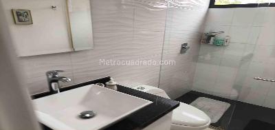 Casa de 4 alcobas en venta en Autopista Del Cafe, Armenia, 313 m² · foto 10 de 20