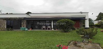 Casa de 4 alcobas en venta en Autopista Del Cafe, Armenia, 313 m² · foto 12 de 20