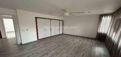 Casa de 5 alcobas en venta en Alamos, Pereira, 278 m² · foto 11 de 20