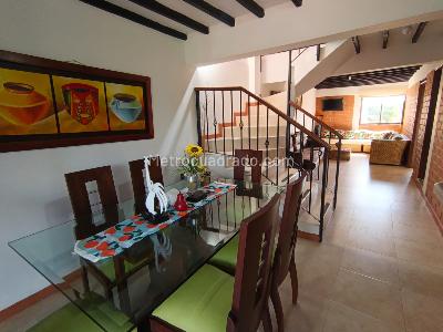 Apartamento de 4 alcobas en venta en San Antonio, Manizales, 140 m² · foto 18 de 20