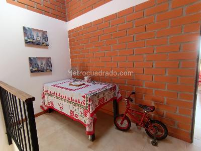 Apartamento de 4 alcobas en venta en San Antonio, Manizales, 140 m² · foto 8 de 20