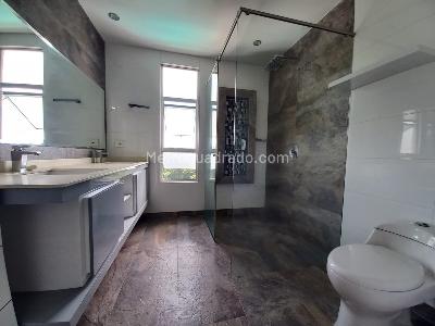 Apartamento en venta en Pinares, Pereira · foto 18 de 20
