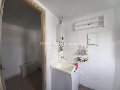 Apartamento en venta en Pinares, Pereira · foto 8 de 20
