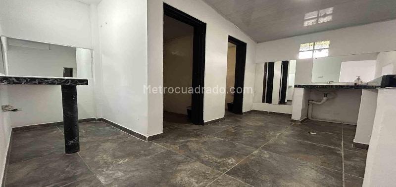 Local Comercial en Arriendo, Av  La Romelia El Pollo, Dosquebradas - Więcej
