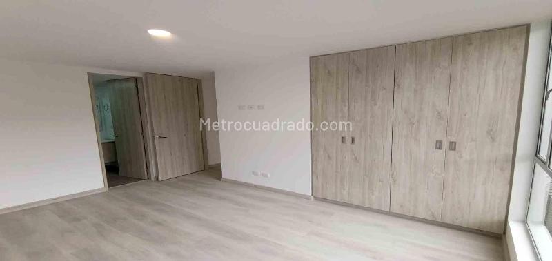 Apartamento en Arriendo, Av Kevin Angel, Manizales - Więcej