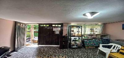 Casa en venta en Laureles Ii, Pereira · foto 9 de 13