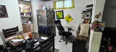 Casa de 5 alcobas en venta en Centro, Armenia, 237 m² · foto 5 de 11