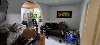 Casa de 5 alcobas en venta en Centro, Armenia, 237 m² · foto 8 de 11