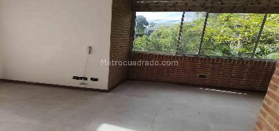 Casa de 5 alcobas en venta en Via Aeropuerto El Eden, Armenia, 456 m² · foto 5 de 20