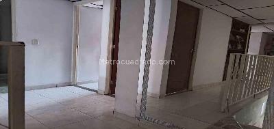 Casa de 4 alcobas en venta en Manantiales, Armenia, 190 m² · foto 3 de 12