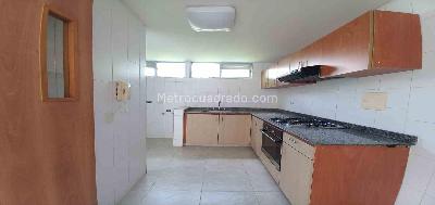 Apartamento en venta en Alpes, Pereira · foto 6 de 18