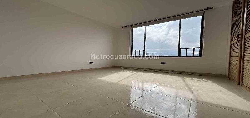 Piso – Pereira - Más