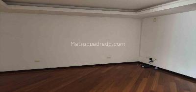 Casa de 4 alcobas en venta en Los Profesionales, Armenia, 238 m² · foto 13 de 20