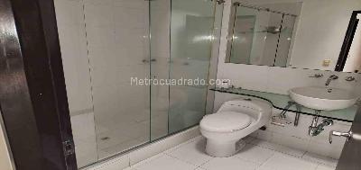 Casa de 4 alcobas en venta en Los Profesionales, Armenia, 238 m² · foto 16 de 20