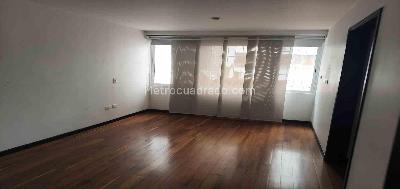 Casa de 4 alcobas en venta en Los Profesionales, Armenia, 238 m² · foto 18 de 20