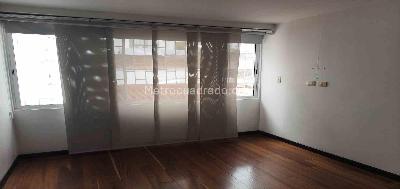 Casa de 4 alcobas en venta en Los Profesionales, Armenia, 238 m² · foto 19 de 20