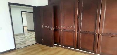 Apartamento en venta en Los Profesionales, Armenia · foto 2 de 20