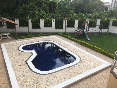 Apartamento de 3 alcobas en venta en Pinares, Pereira, 182 m² · foto 8 de 9