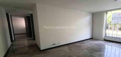 Apartamento de 3 alcobas en venta en San Isidro, Manizales, 47 m² · foto 2 de 20