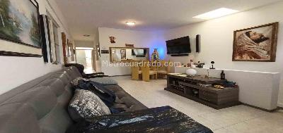 Casa de 5 alcobas en venta en Pio Xii, Manizales, 205 m² · foto 11 de 18