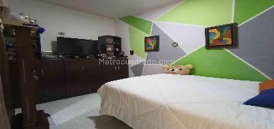 Casa de 5 alcobas en venta en Pio Xii, Manizales, 205 m² · foto 13 de 18
