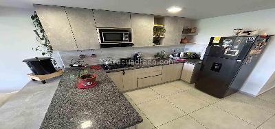 Apartamento en venta en Avenida 30 De Agosto, Pereira · foto 5 de 10