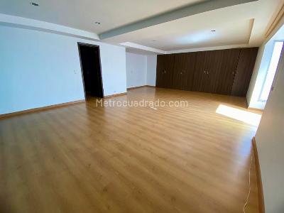 Casa de 4 alcobas en venta en Laureles, Armenia, 495 m² · foto 17 de 19
