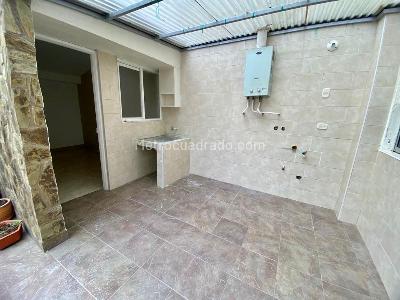Casa de 4 alcobas en venta en Laureles, Armenia, 495 m² · foto 7 de 19