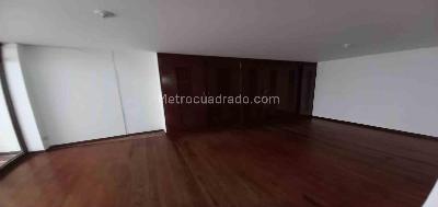 Apartamento de 4 alcobas en venta en Cable, Manizales, 168 m² · foto 6 de 18