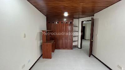 Apartamento en venta en Pinares, Pereira · foto 13 de 20