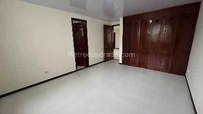 Apartamento en venta en Pinares, Pereira · foto 8 de 20